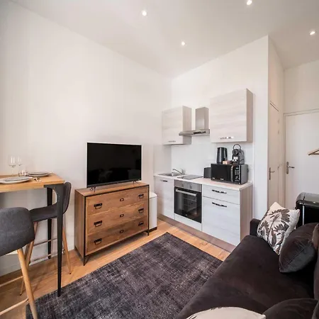 アパート Cosy Renovated Studio-cannes Center
